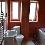 Barnabas Rusnak V Sukromi Apartmán Mucin
